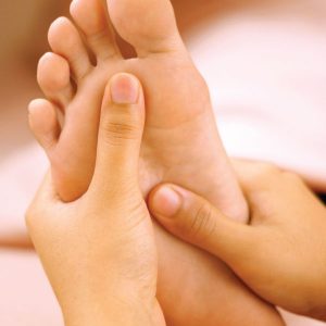 lower-leg-and-foot-therapy-5-day-ayurvedic-massage-therapy-tri-dosha